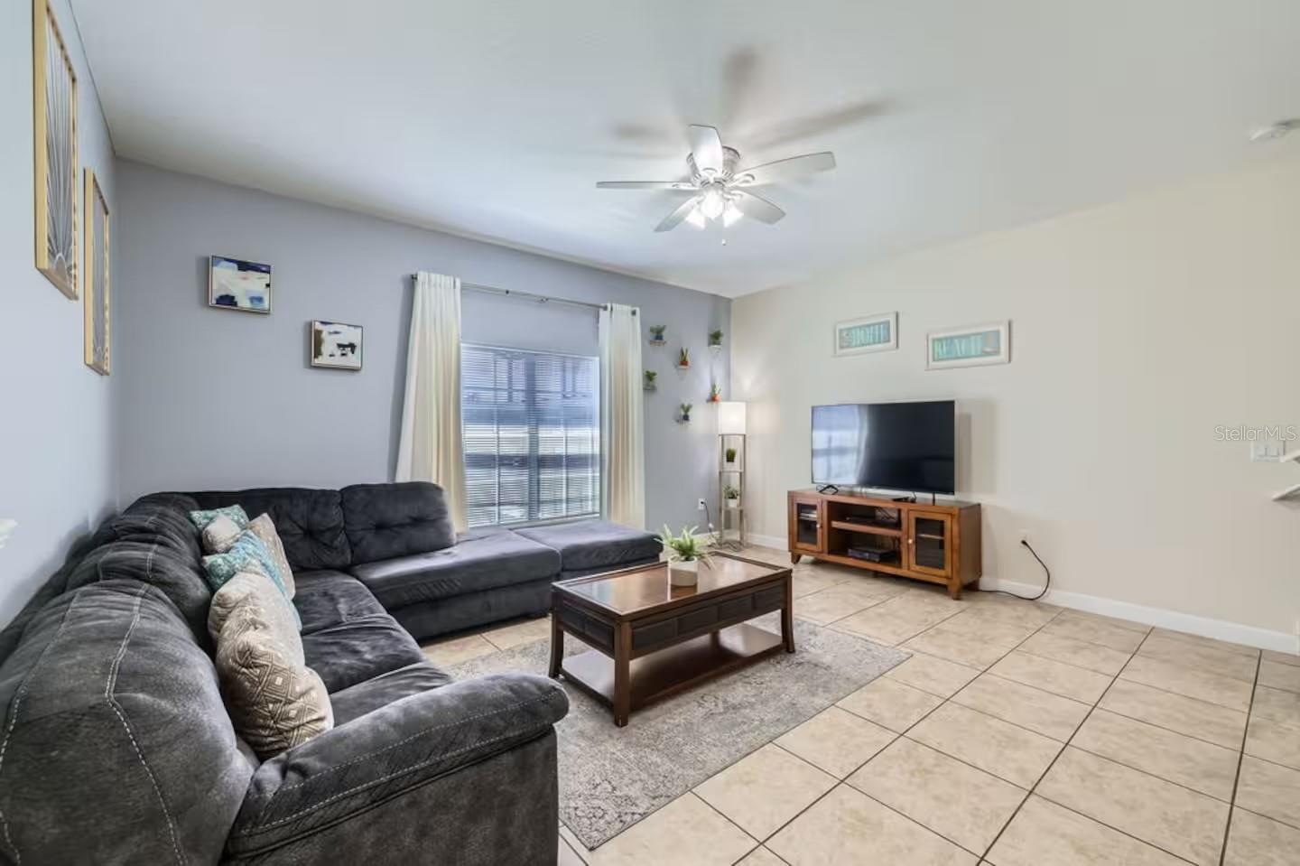 Image 12 of 24 For 3055 Beach Palm Avenue