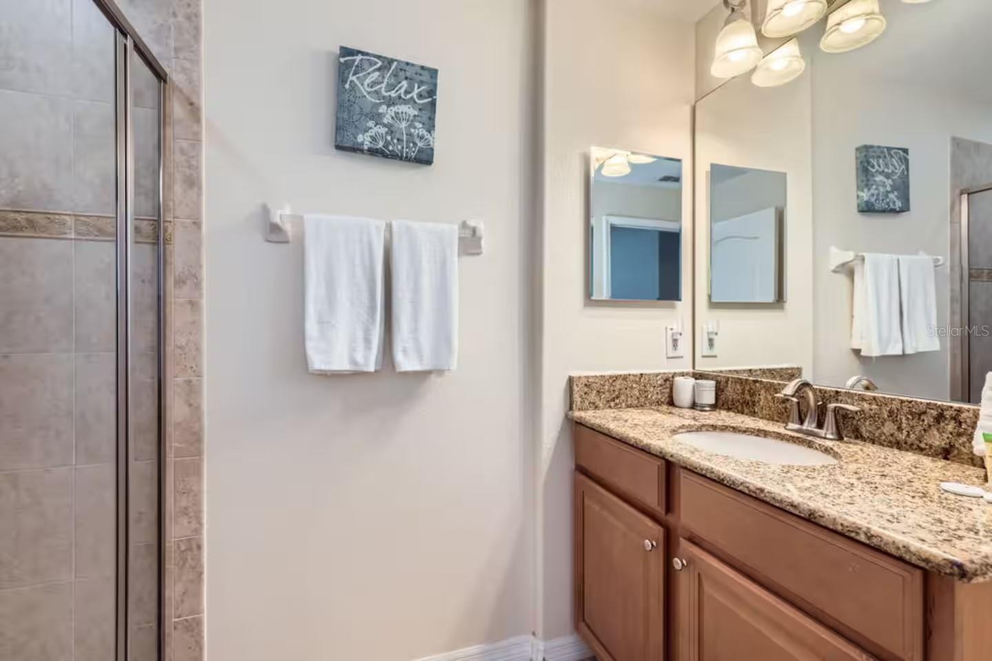 Image 14 of 24 For 3055 Beach Palm Avenue