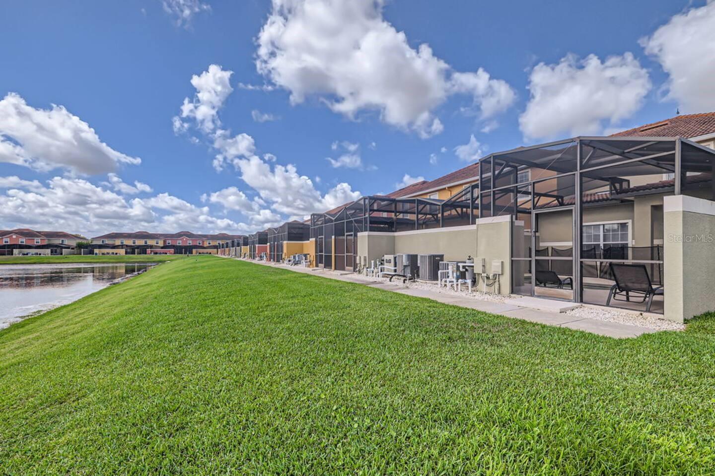 Image 22 of 24 For 3055 Beach Palm Avenue