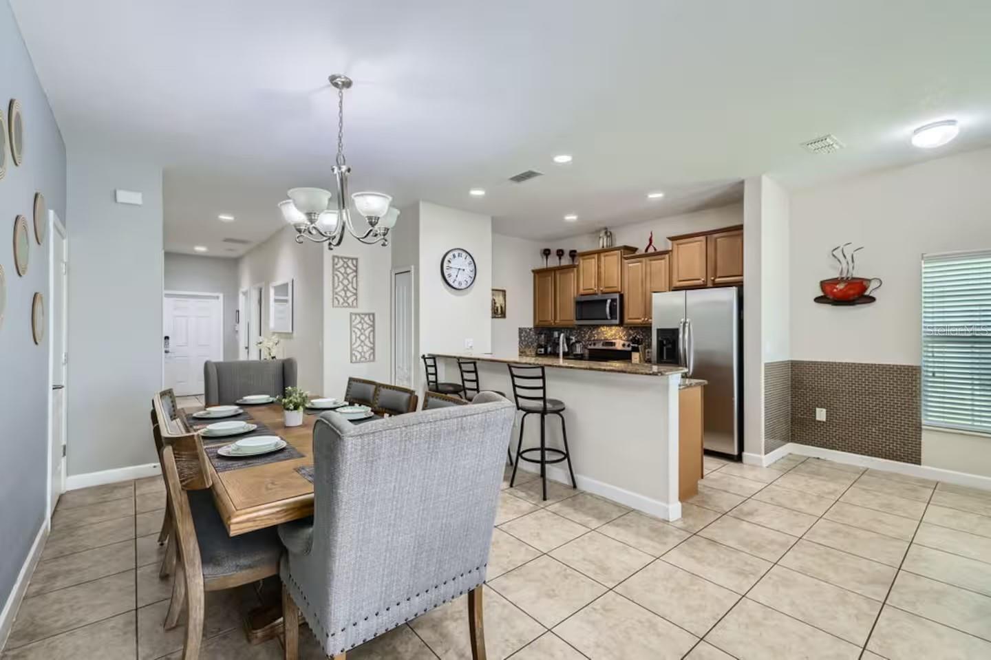 Image 3 of 24 For 3055 Beach Palm Avenue