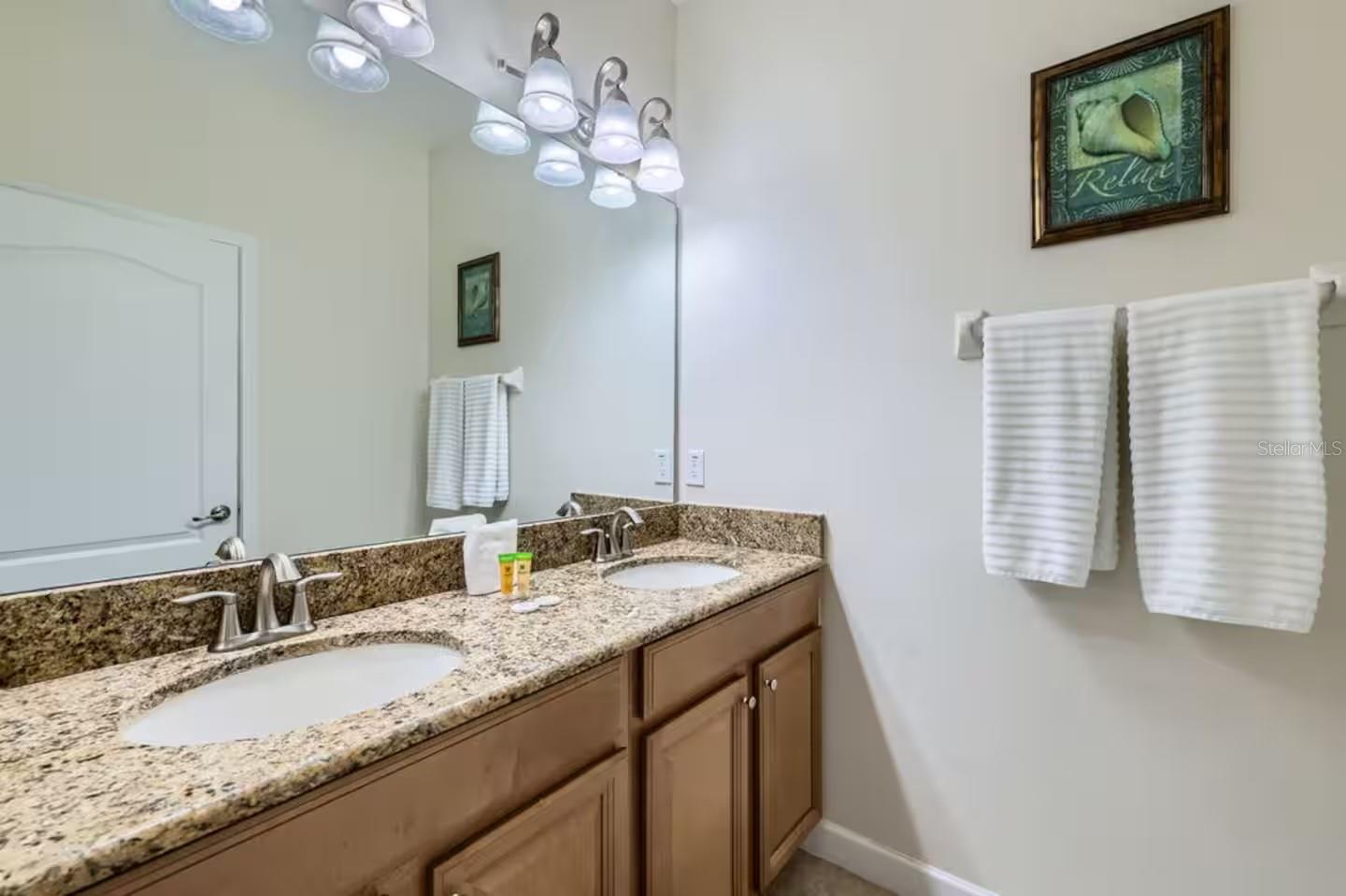 Image 7 of 24 For 3055 Beach Palm Avenue