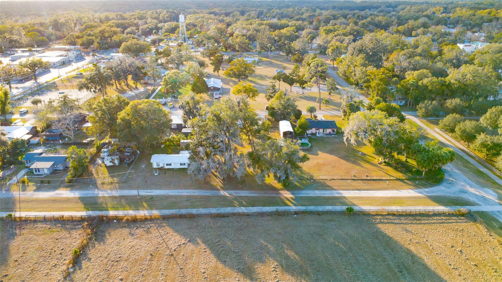 Image 10 of 42 For 421 Pleasant Street