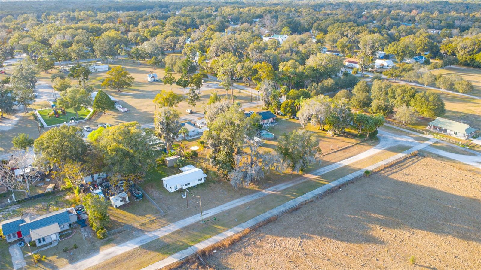 Image 11 of 42 For 421 Pleasant Street