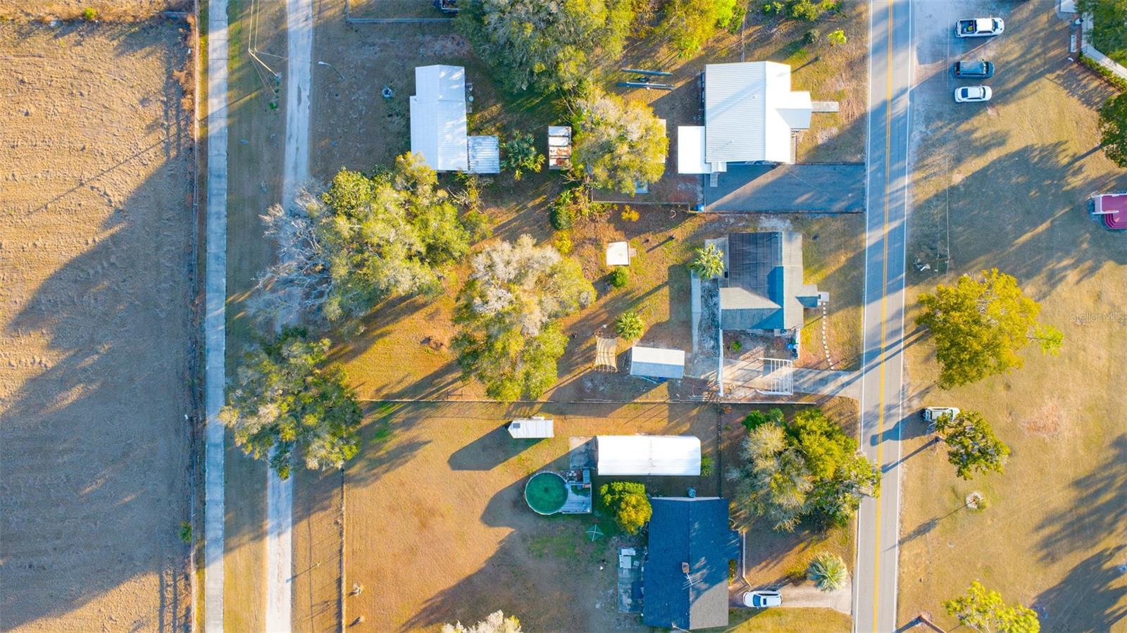 Image 12 of 42 For 421 Pleasant Street