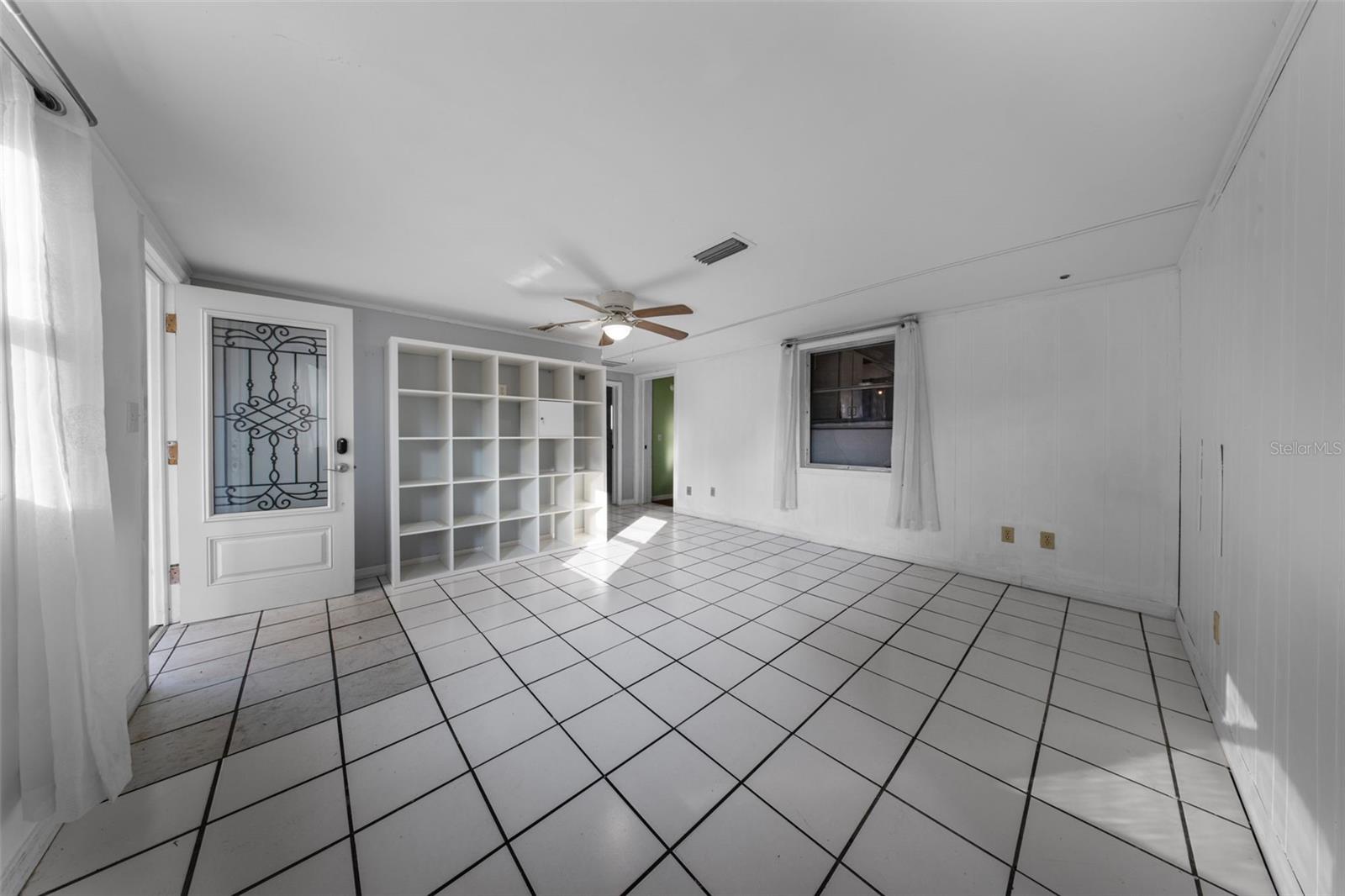 Image 18 of 42 For 421 Pleasant Street