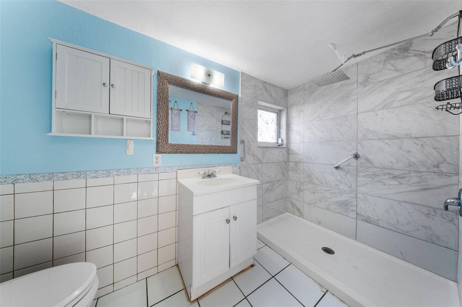 Image 20 of 42 For 421 Pleasant Street