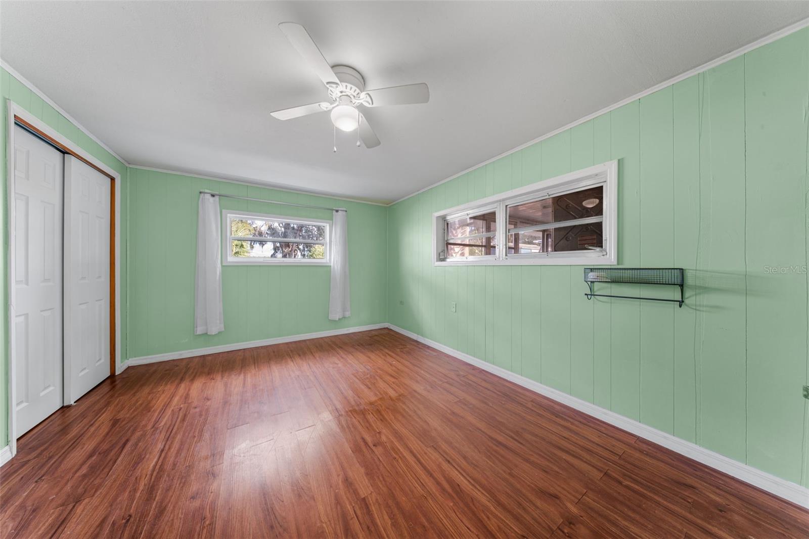 Image 21 of 42 For 421 Pleasant Street