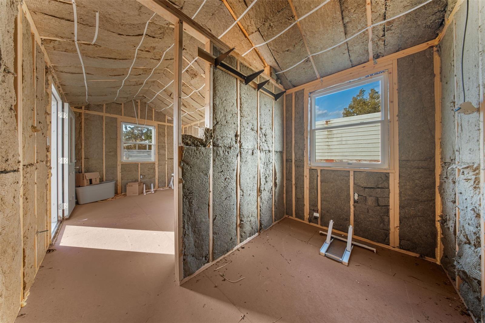 Image 30 of 42 For 421 Pleasant Street