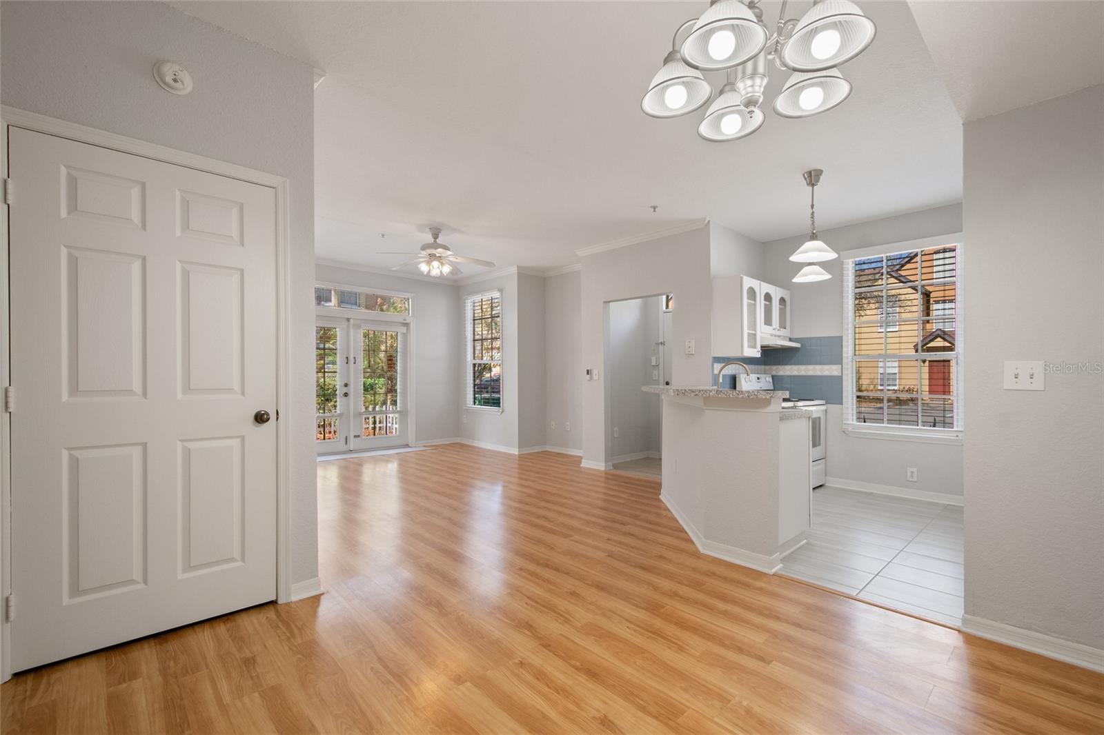 Image 6 of 31 For 6384 Raleigh Street 2205