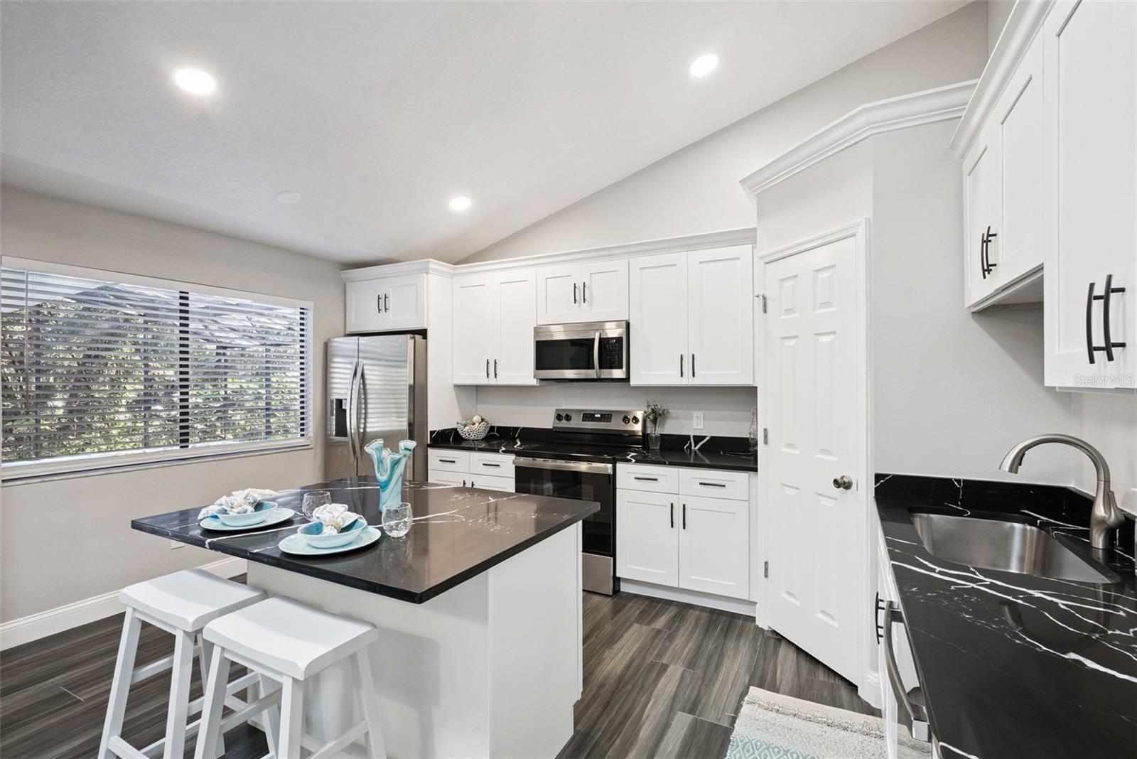 Image 11 of 60 For 1157 Woodland Terrace Trail