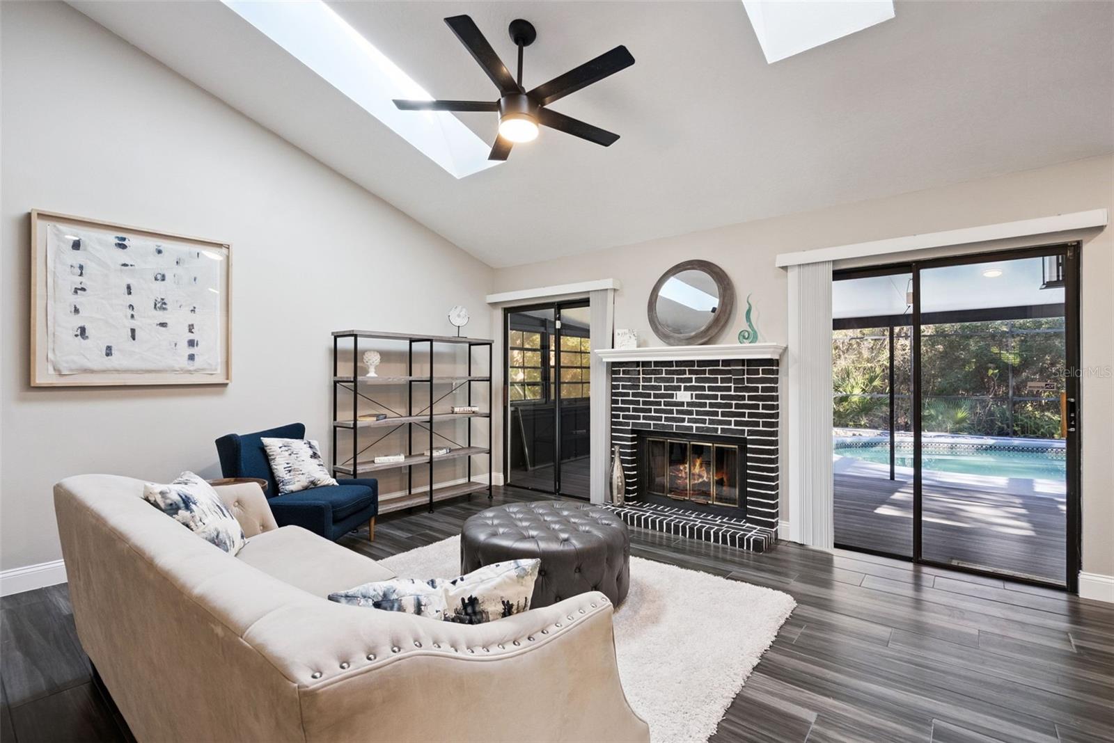 Image 13 of 60 For 1157 Woodland Terrace Trail