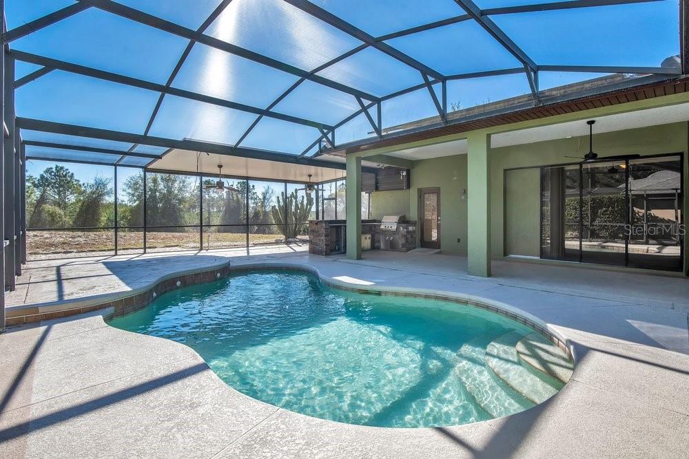 Image 2 of 40 For 1918 Golf Oak Drive