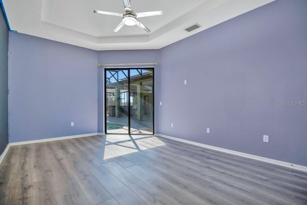 Image 27 of 40 For 1918 Golf Oak Drive