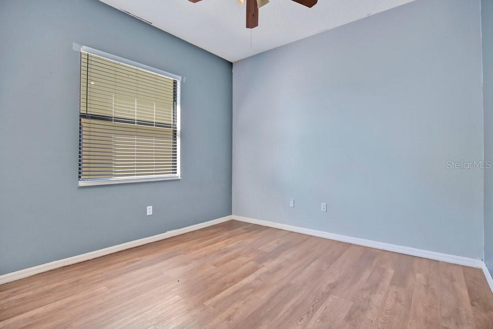 Image 28 of 40 For 1918 Golf Oak Drive