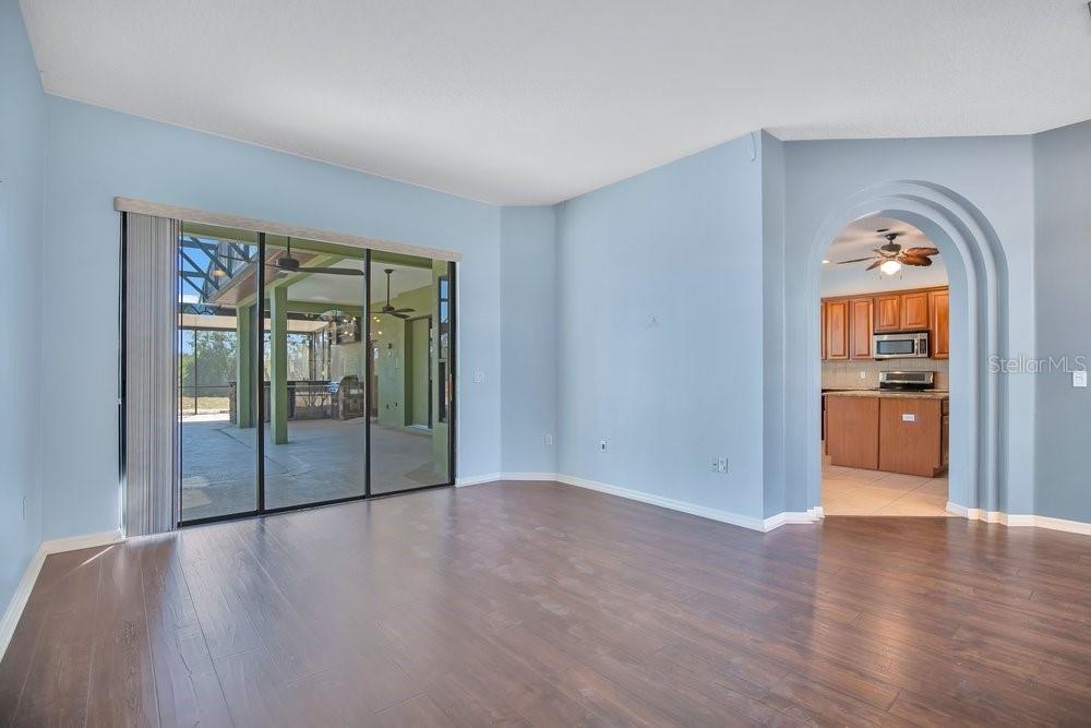 Image 38 of 40 For 1918 Golf Oak Drive