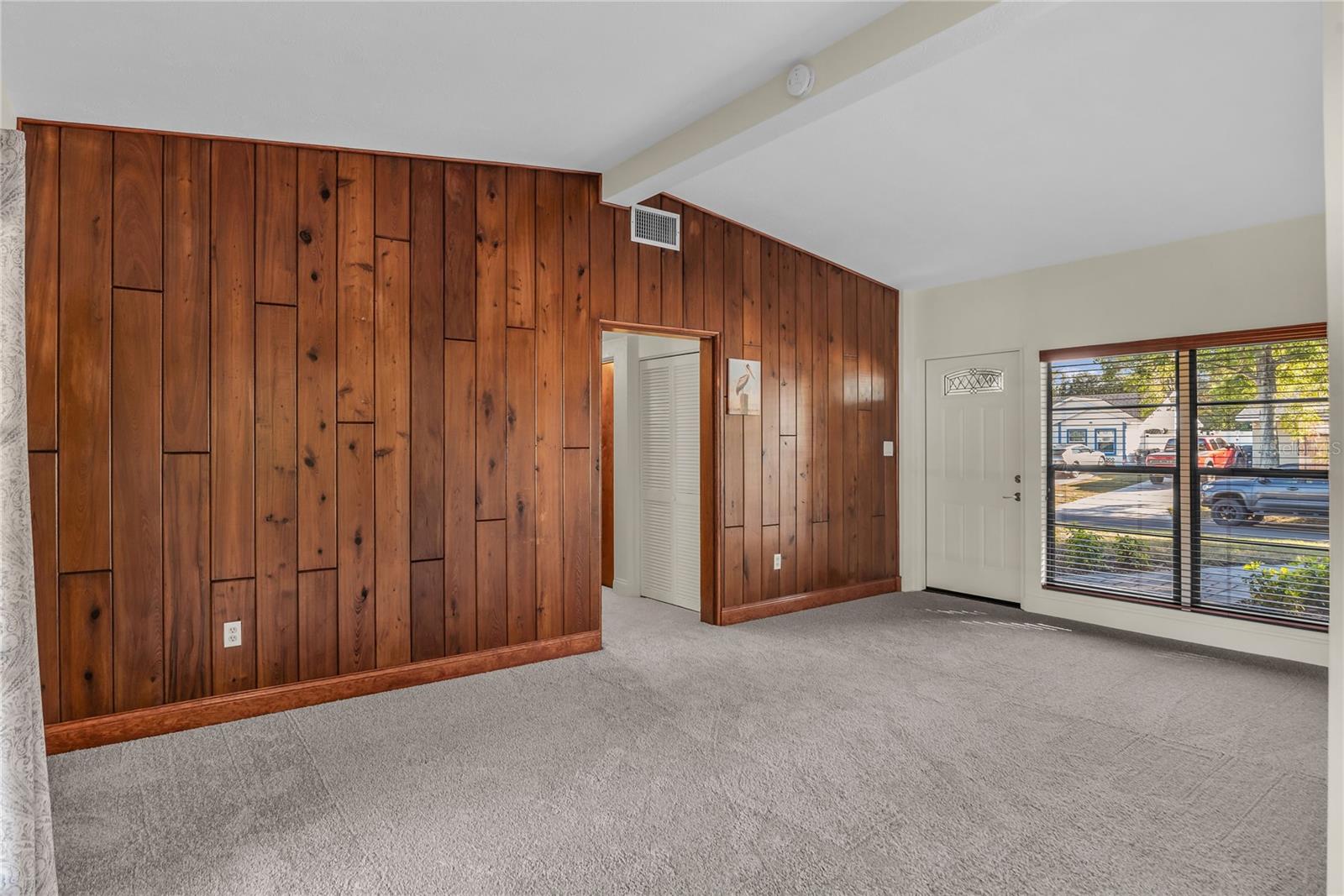 Image 14 of 28 For 3915 Pelican Lane