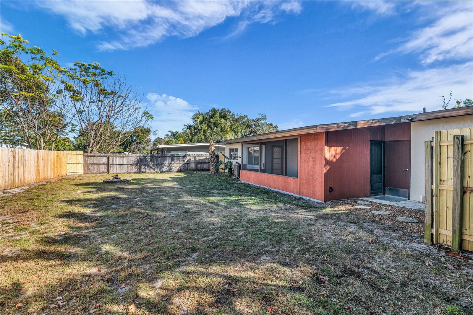 Image 20 of 28 For 3915 Pelican Lane