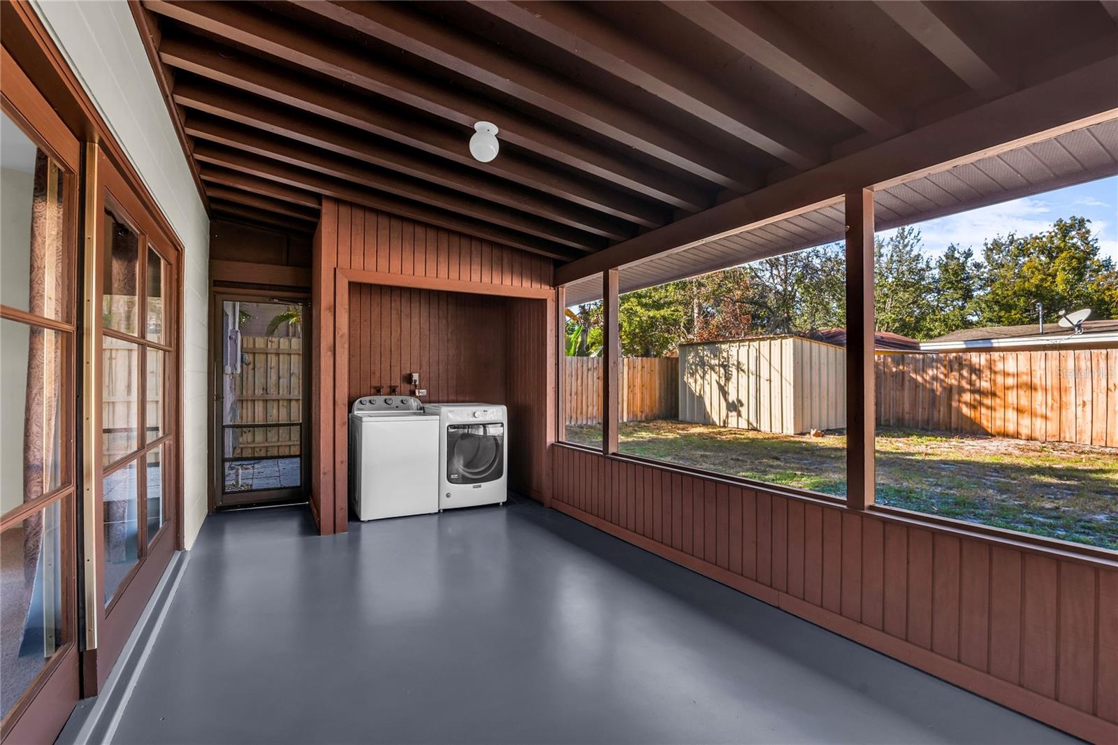 Image 22 of 28 For 3915 Pelican Lane