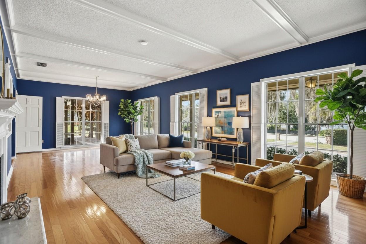 Image 11 of 65 For 570 Dommerich Drive