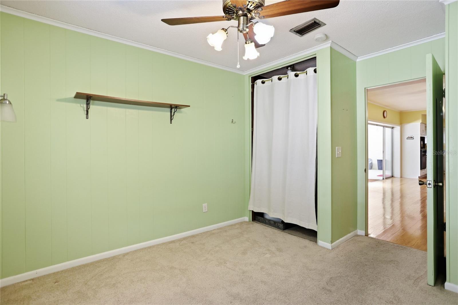 Image 28 of 65 For 570 Dommerich Drive