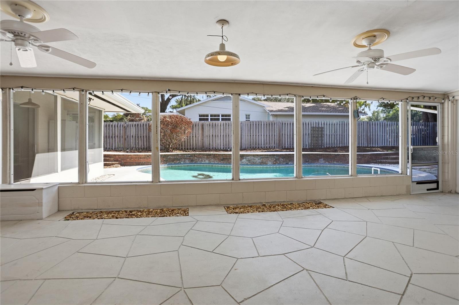 Image 34 of 65 For 570 Dommerich Drive