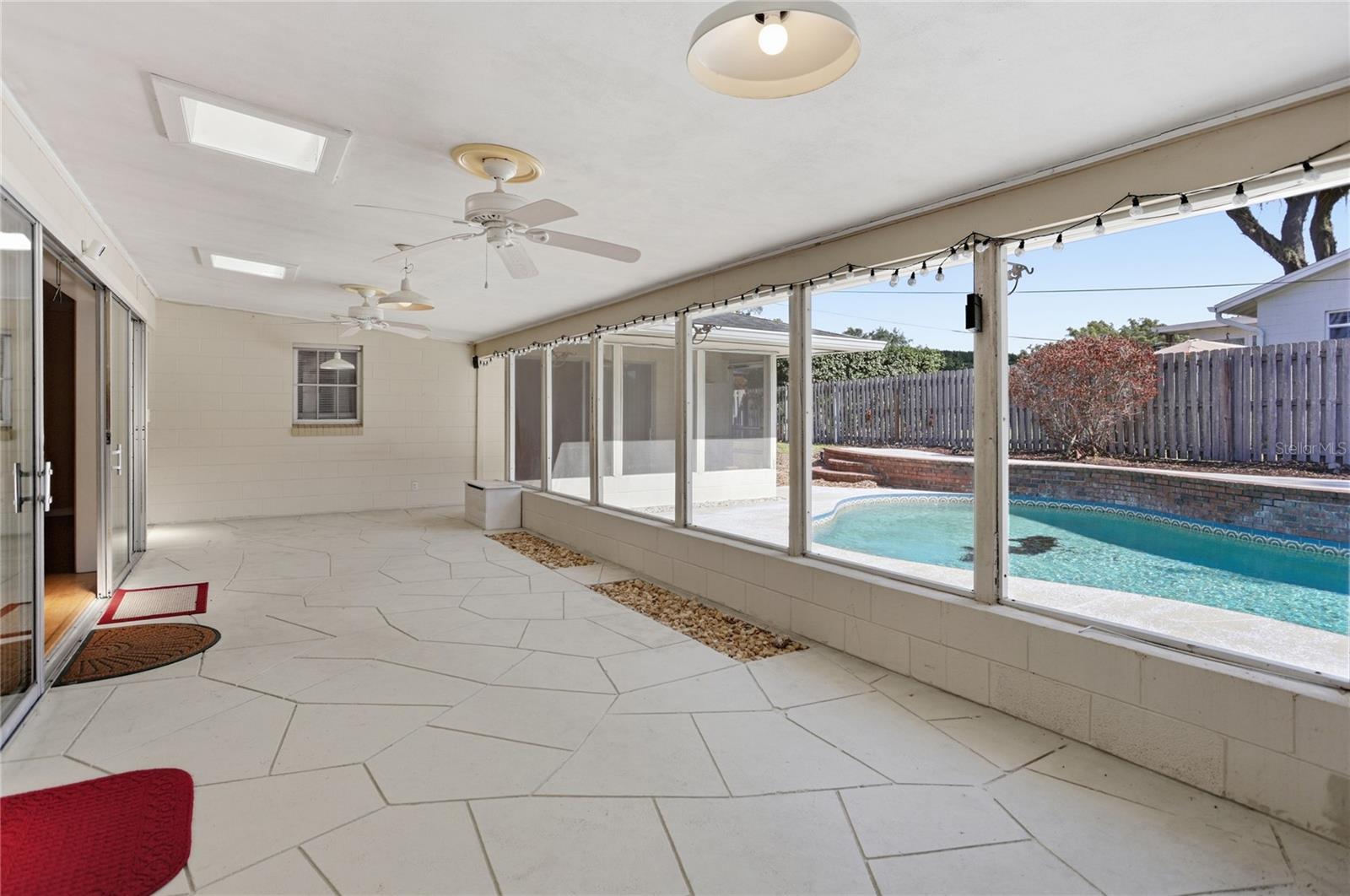 Image 35 of 65 For 570 Dommerich Drive