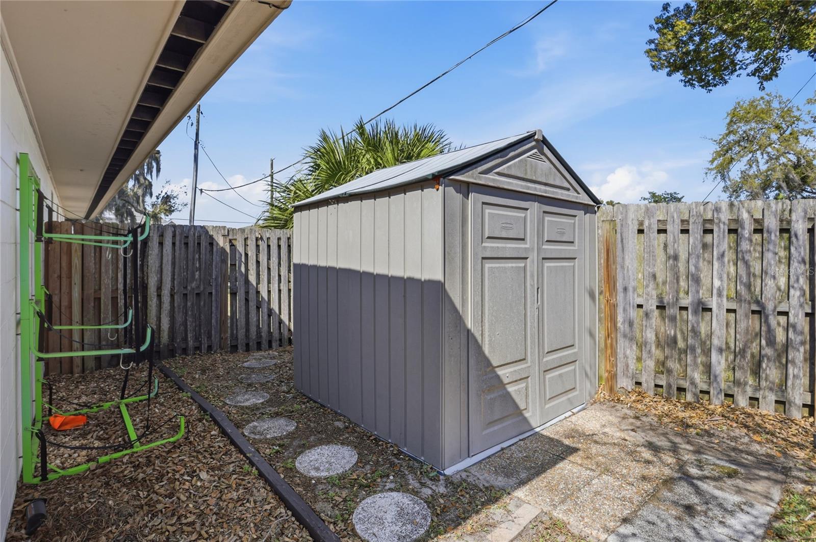 Image 40 of 65 For 570 Dommerich Drive