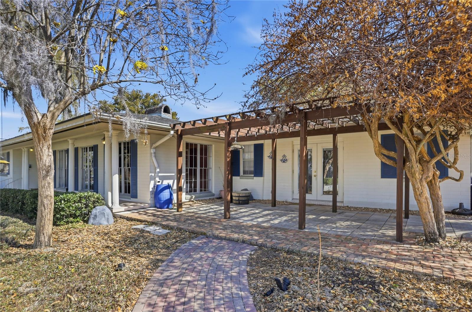 Image 5 of 65 For 570 Dommerich Drive