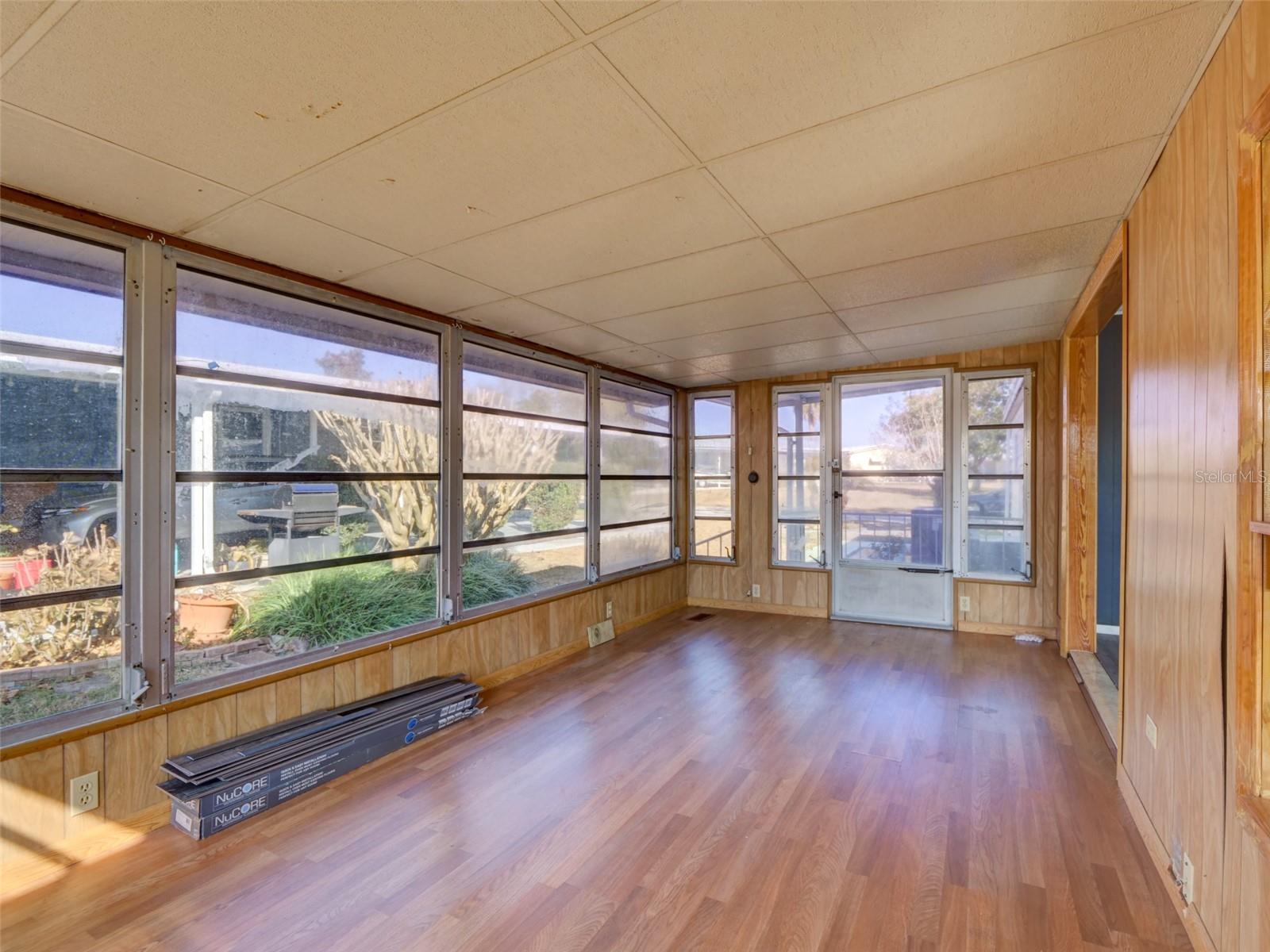 Image 17 of 45 For 2218 Orangewood Circle 1540