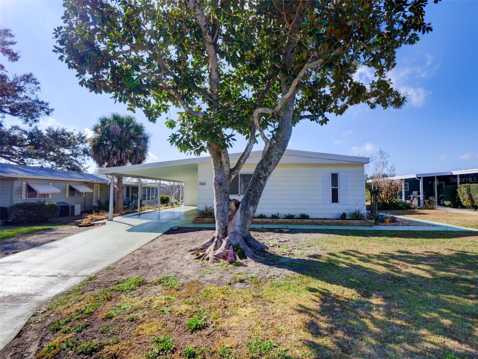 Image 2 of 45 For 2218 Orangewood Circle 1540