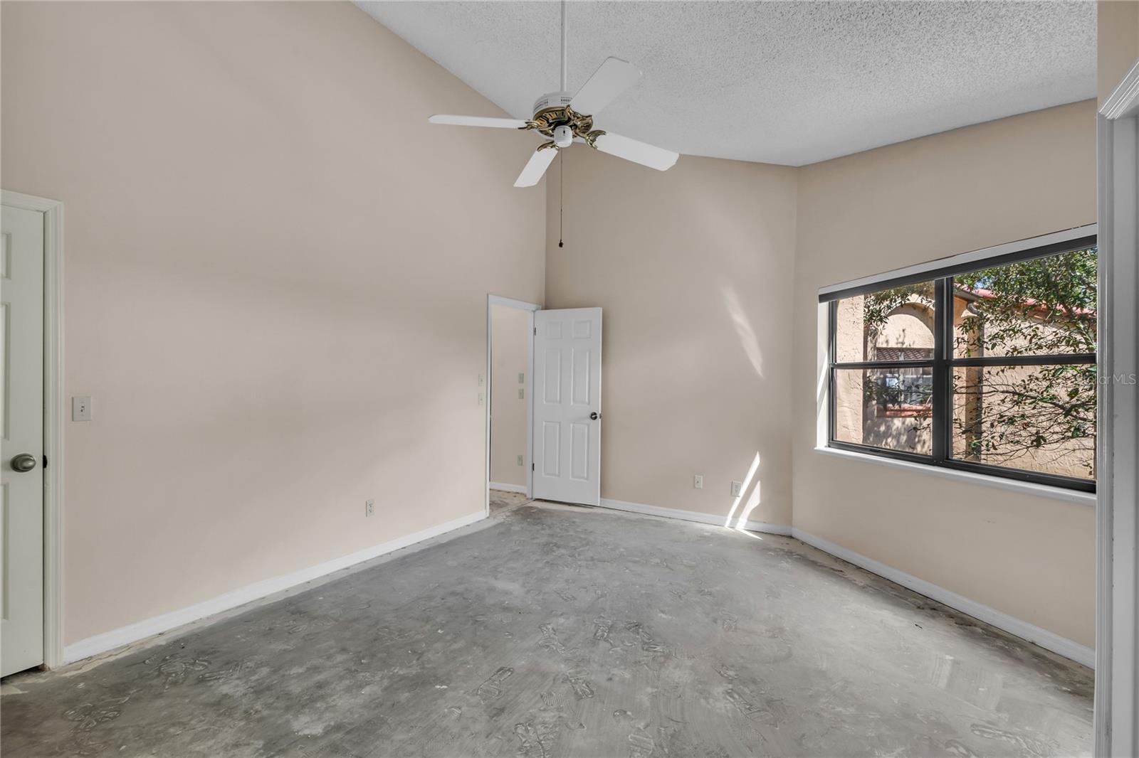 Image 19 of 51 For 2865 Marsala Court 2865