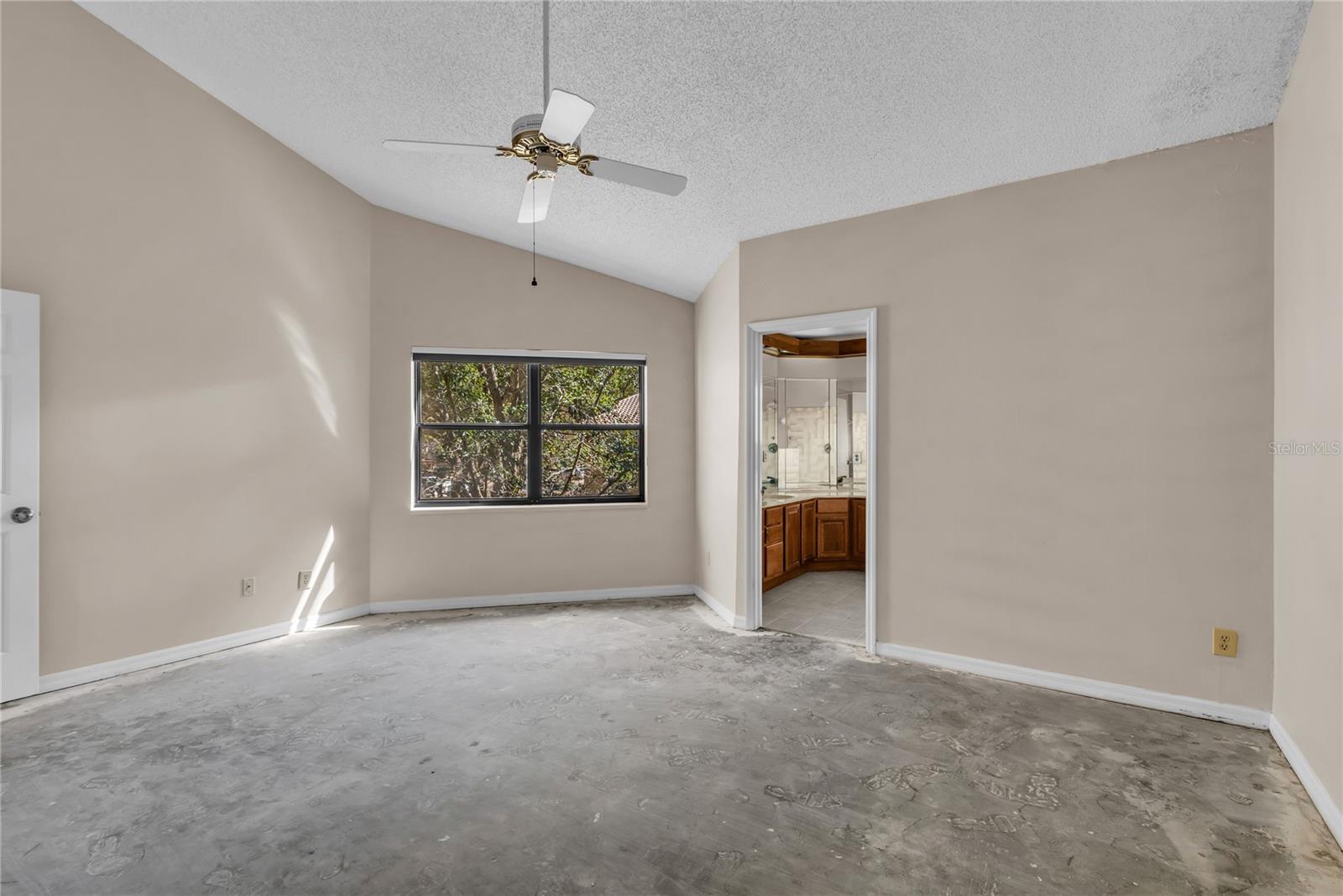 Image 22 of 51 For 2865 Marsala Court 2865