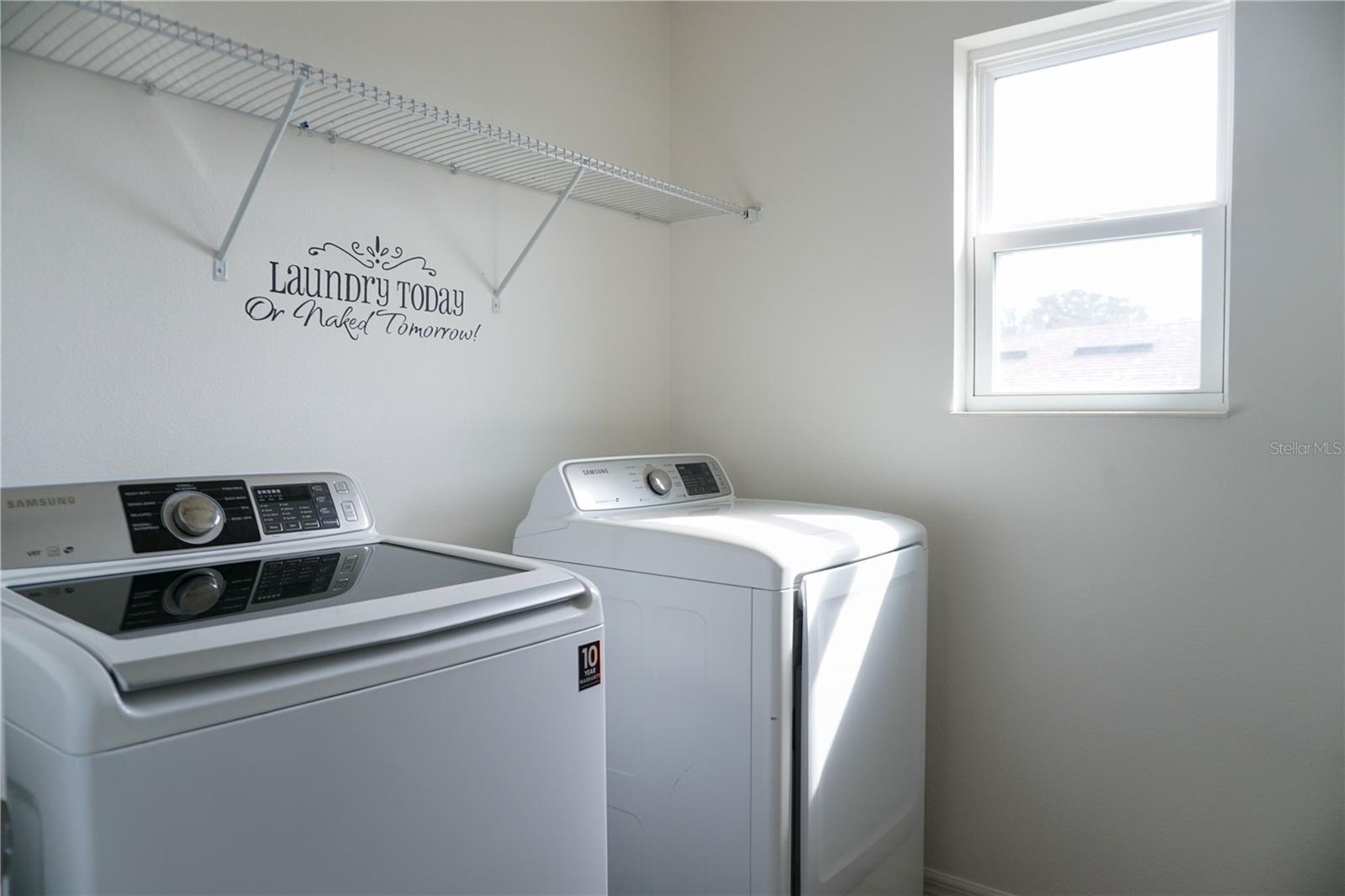 Image 17 of 25 For 2936 Boating Boulevard