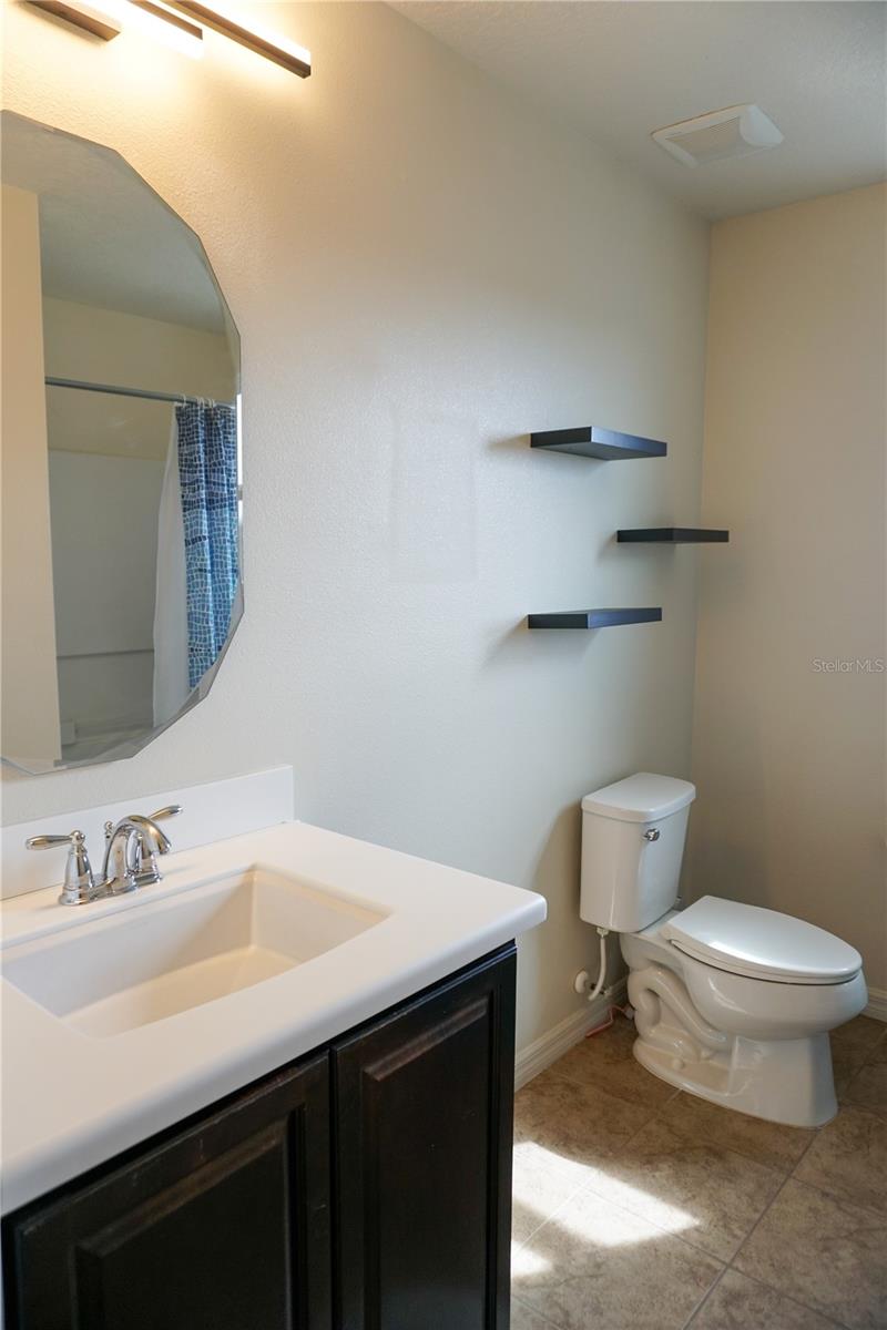 Image 20 of 25 For 2936 Boating Boulevard