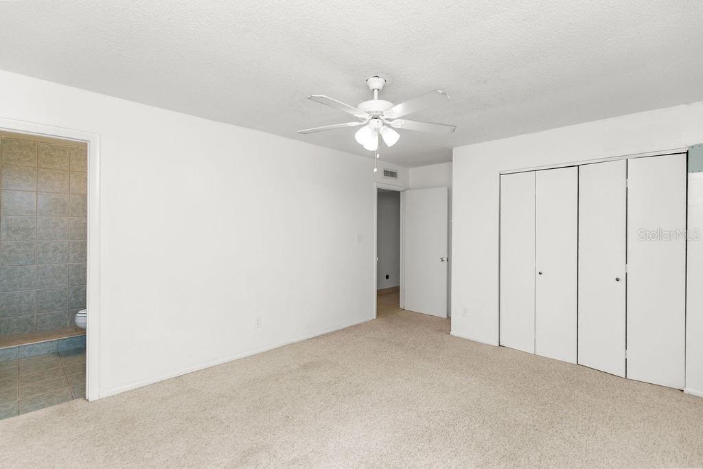 Image 17 of 24 For 4304 London Town Road D224