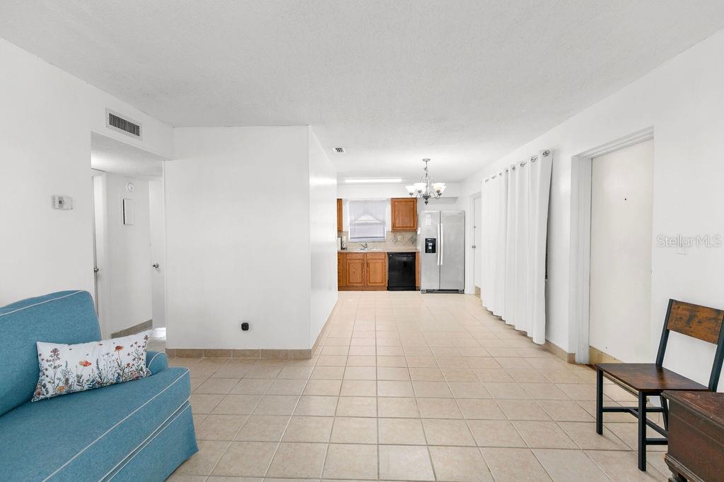 Image 9 of 24 For 4304 London Town Road D224