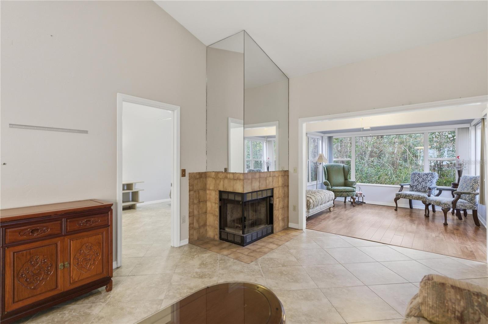 Image 10 of 27 For 832 50th Way