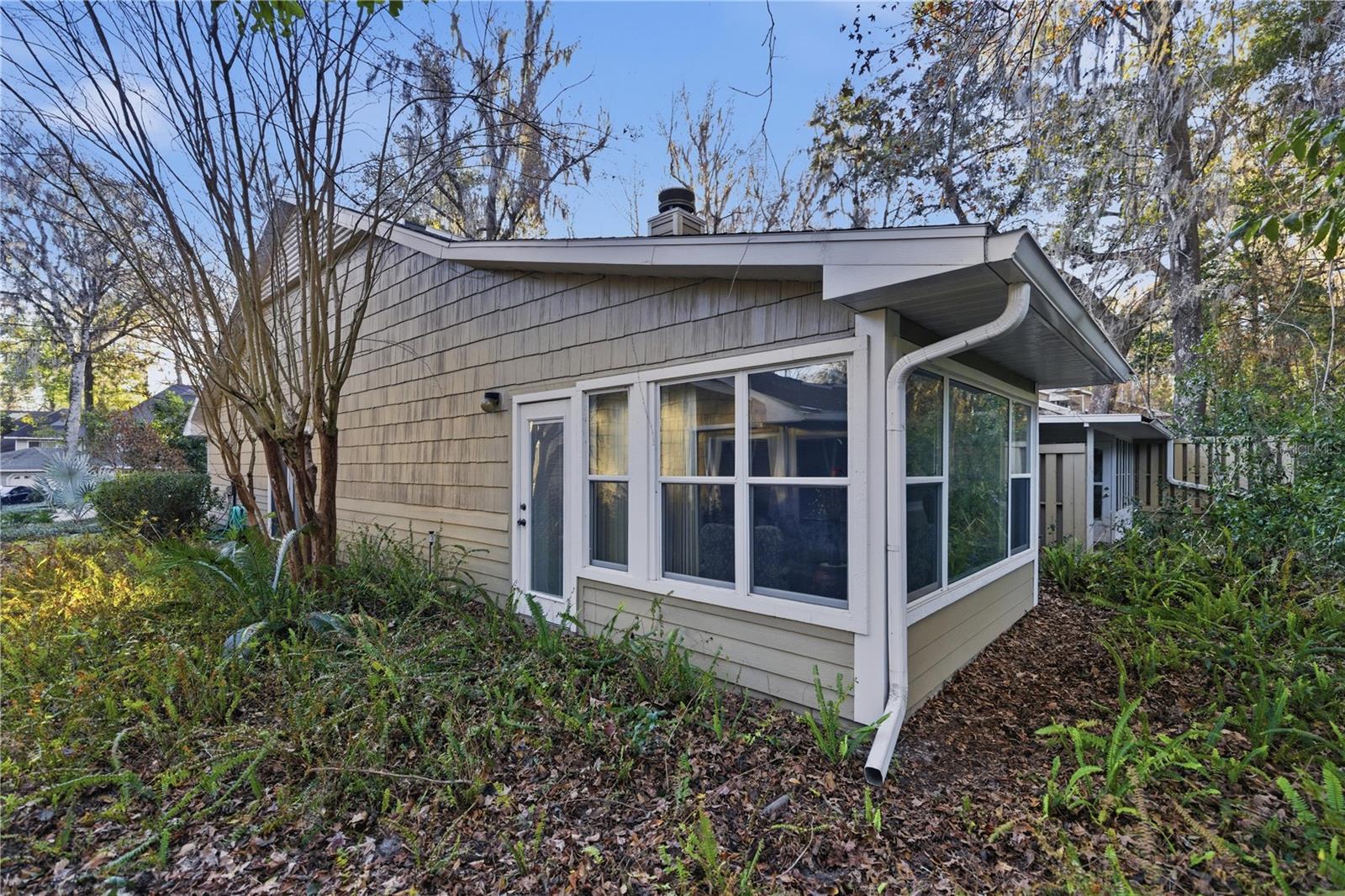 Image 25 of 27 For 832 50th Way