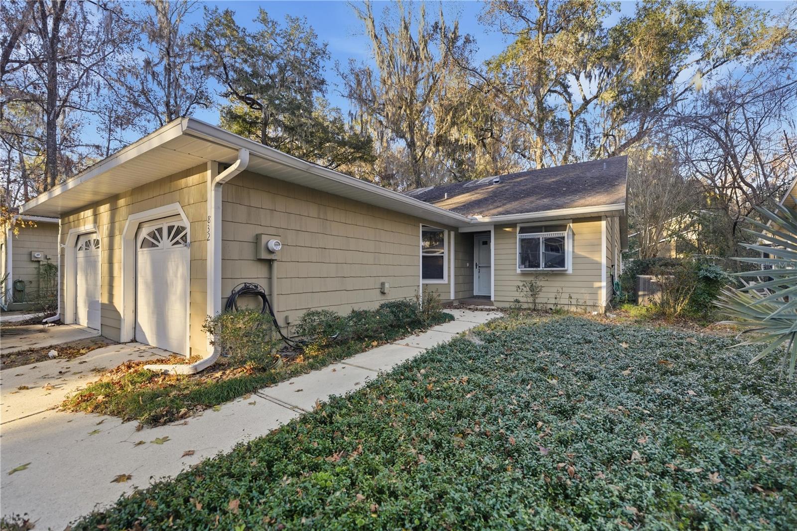 Image 3 of 27 For 832 50th Way