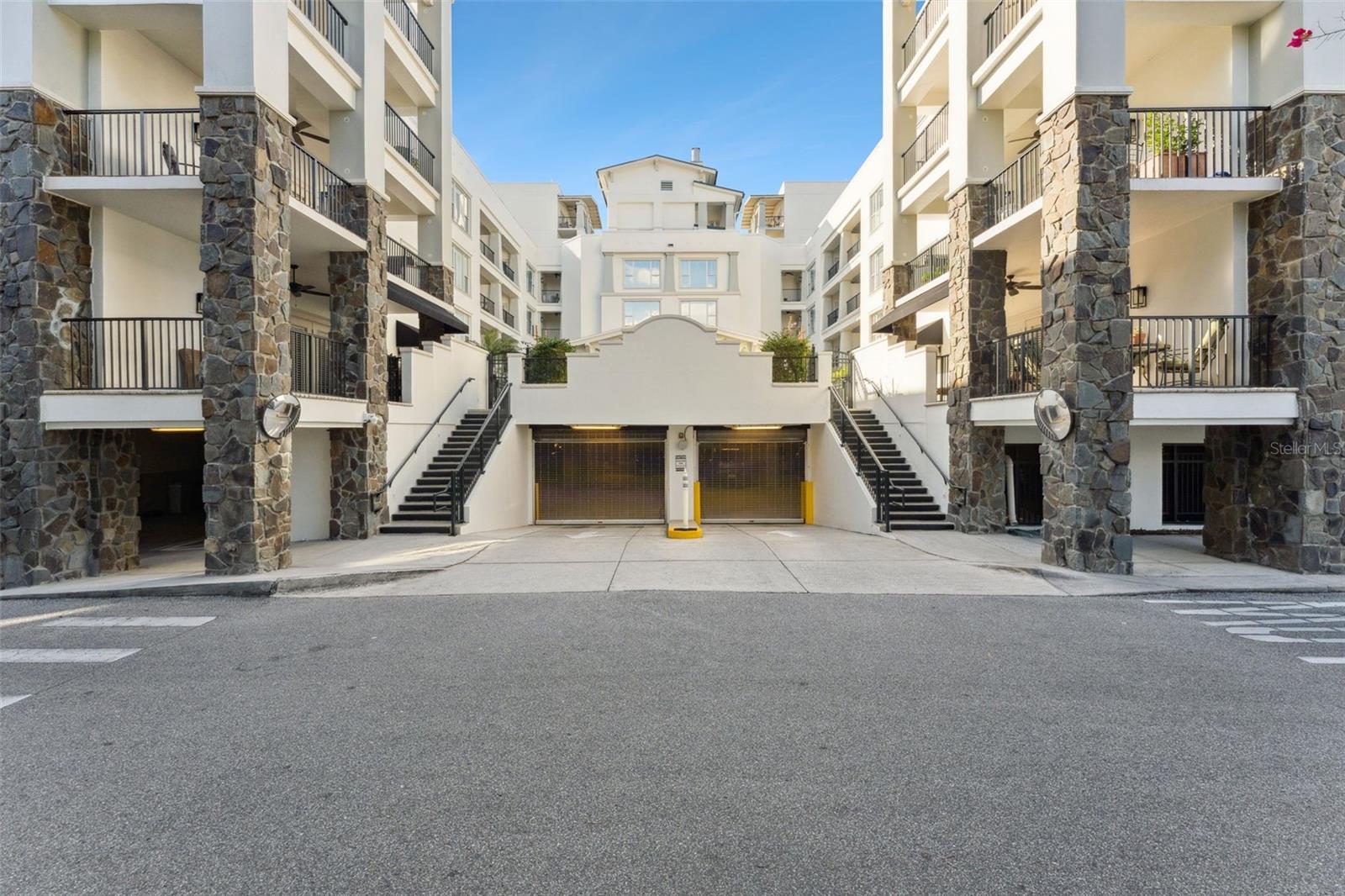 Image 11 of 24 For 630 Vassar Street 2505