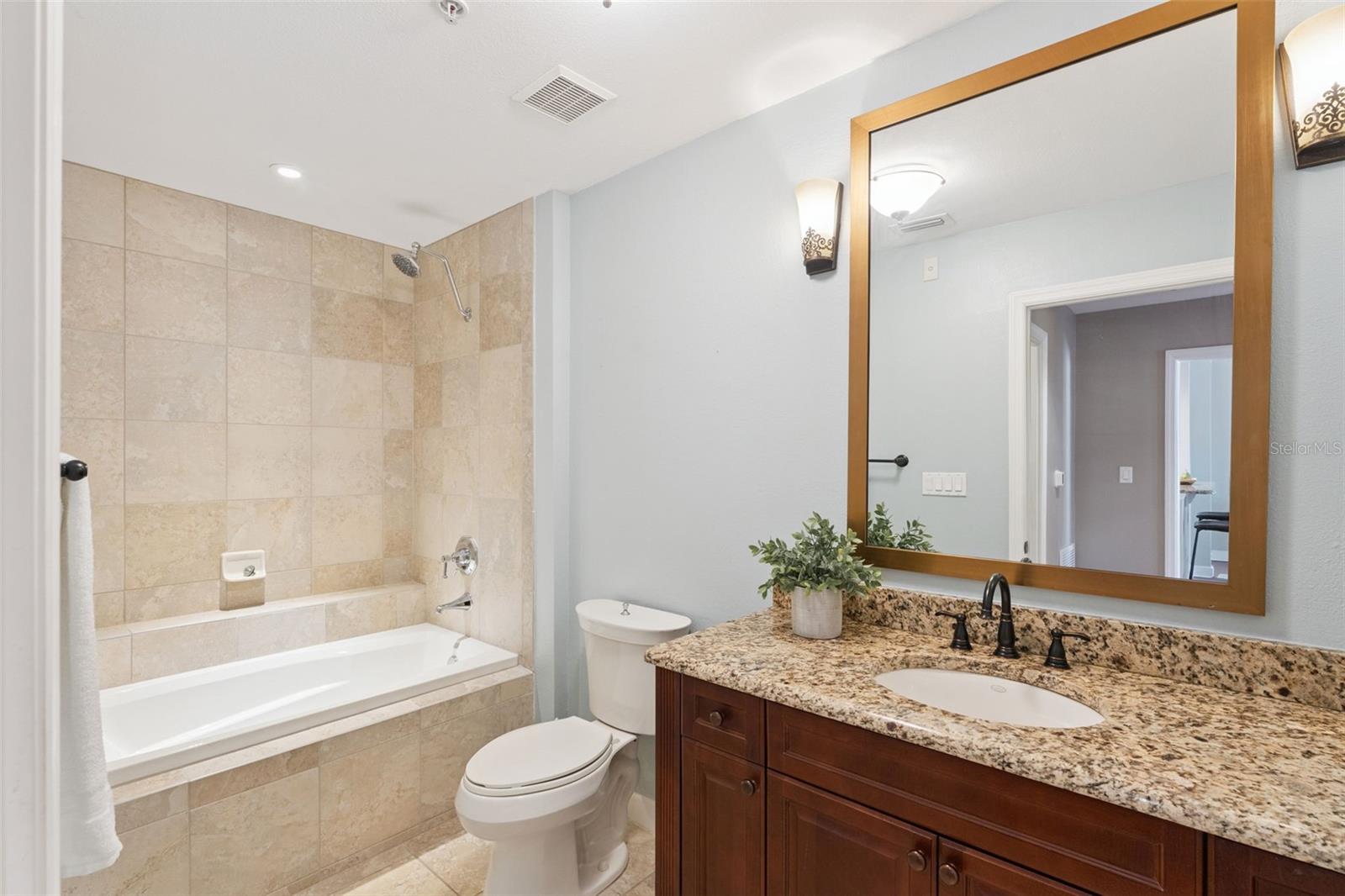 Image 12 of 24 For 630 Vassar Street 2505