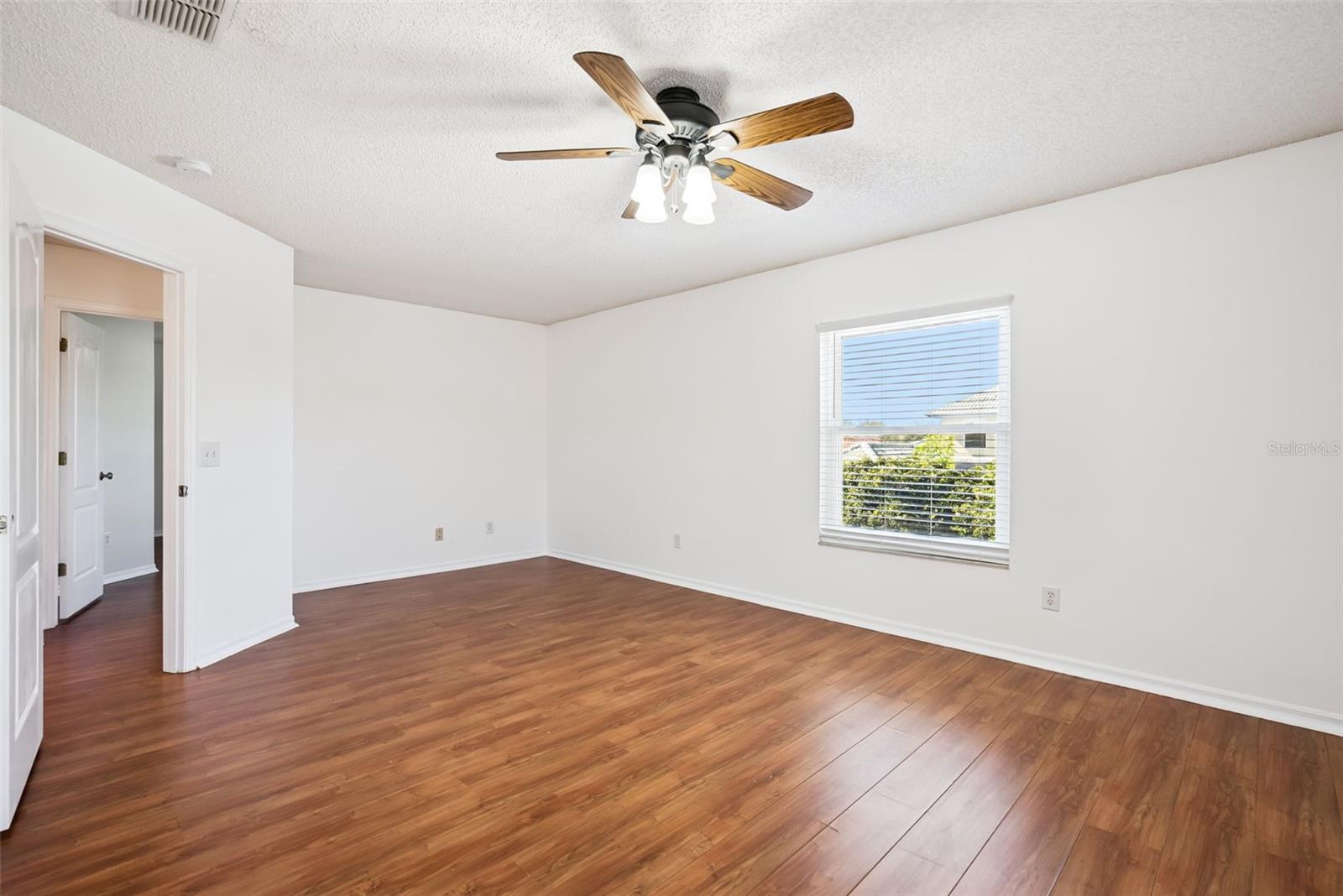 Image 15 of 34 For 14723 Yorkshire Run Drive