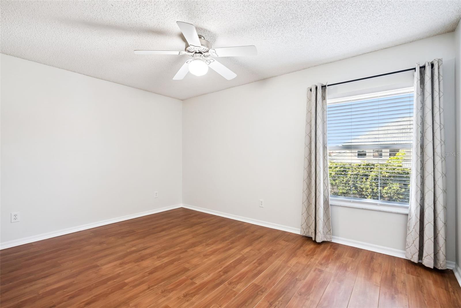 Image 17 of 34 For 14723 Yorkshire Run Drive