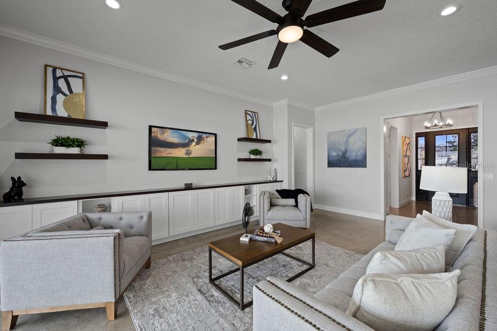 Image 10 of 66 For 4470 Henry J Avenue