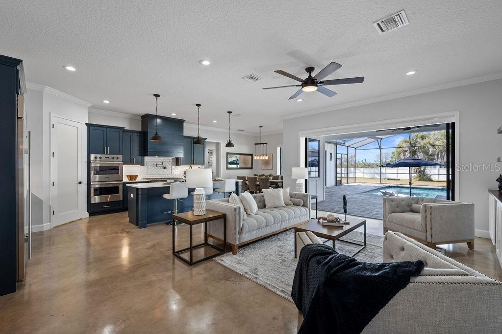 Image 14 of 66 For 4470 Henry J Avenue