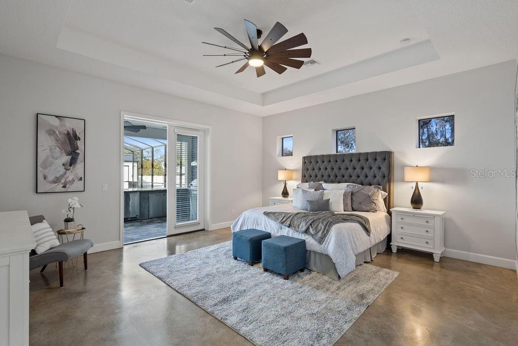 Image 21 of 66 For 4470 Henry J Avenue