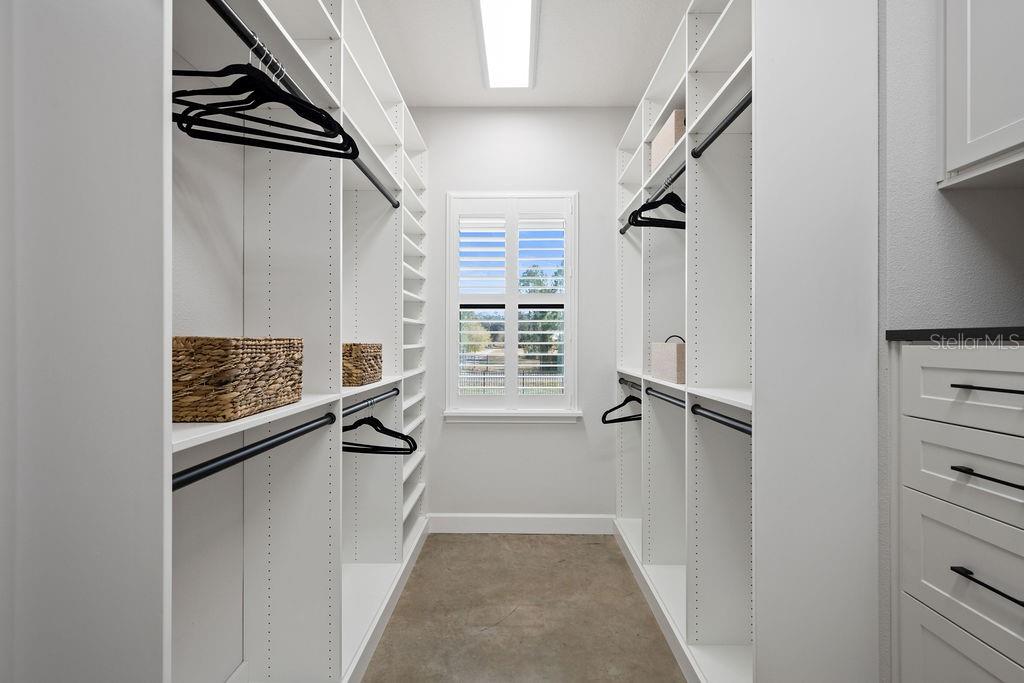 Image 26 of 66 For 4470 Henry J Avenue