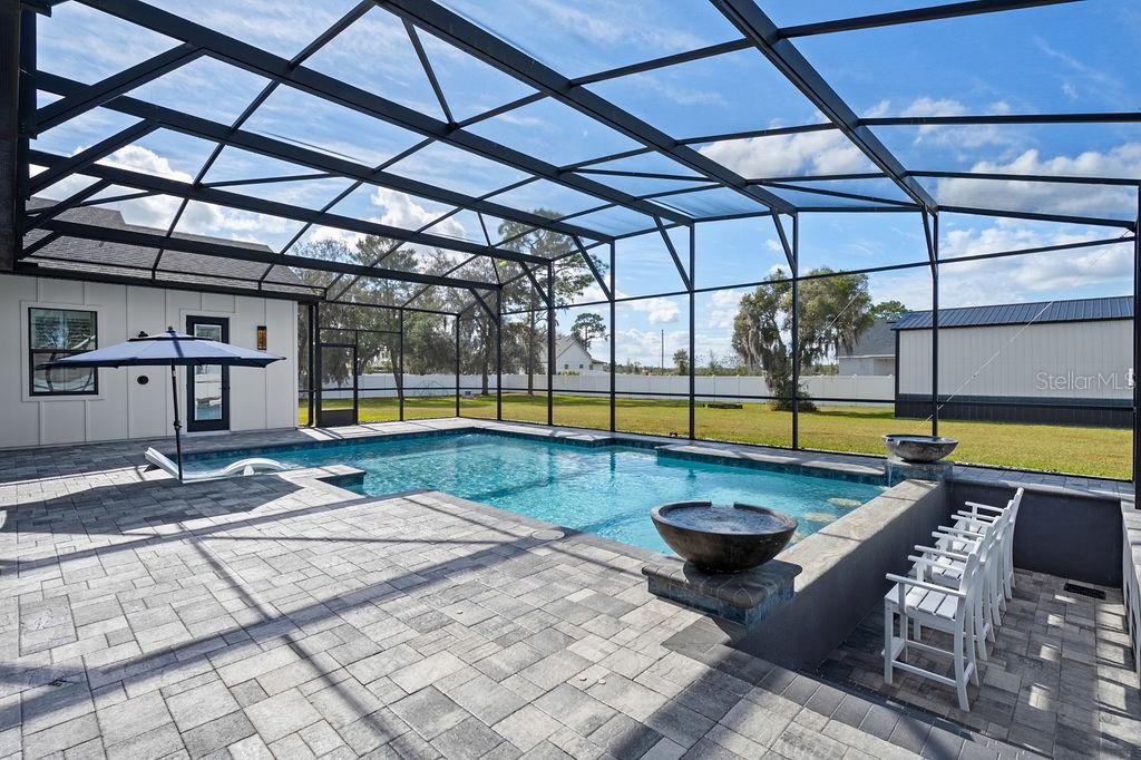 Image 38 of 66 For 4470 Henry J Avenue