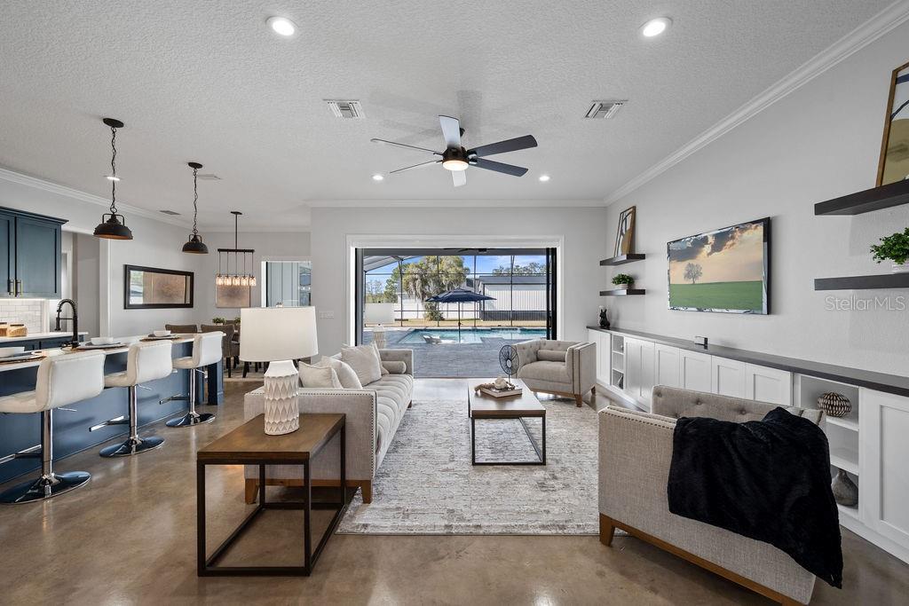 Image 9 of 66 For 4470 Henry J Avenue