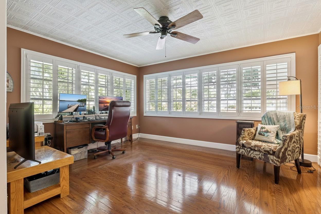 Image 18 of 59 For 103 Lakeshore Drive